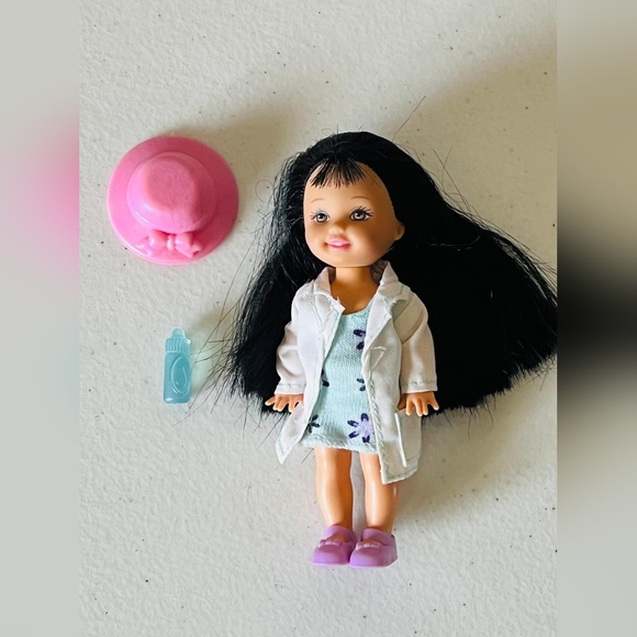 90s Vintage kelly doll vintage Barbie doll fashion doll vintage doll - Picture 9 of 11